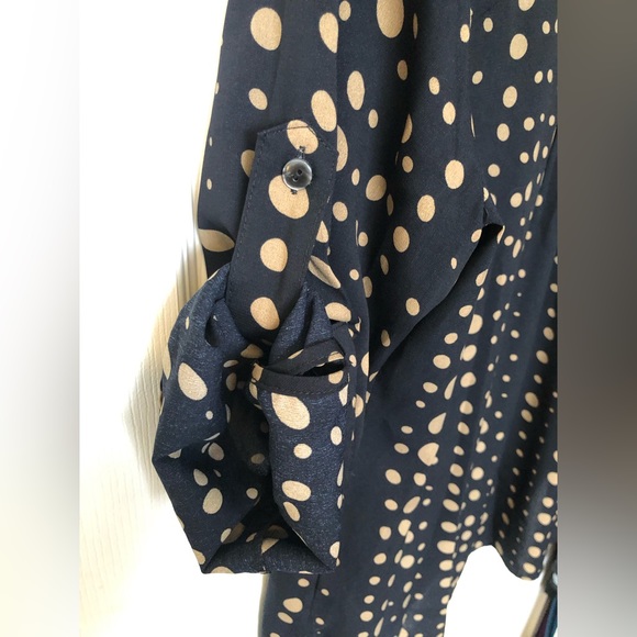 L Black & Tan Polkadot Button Down Blouse - Picture 12 of 12